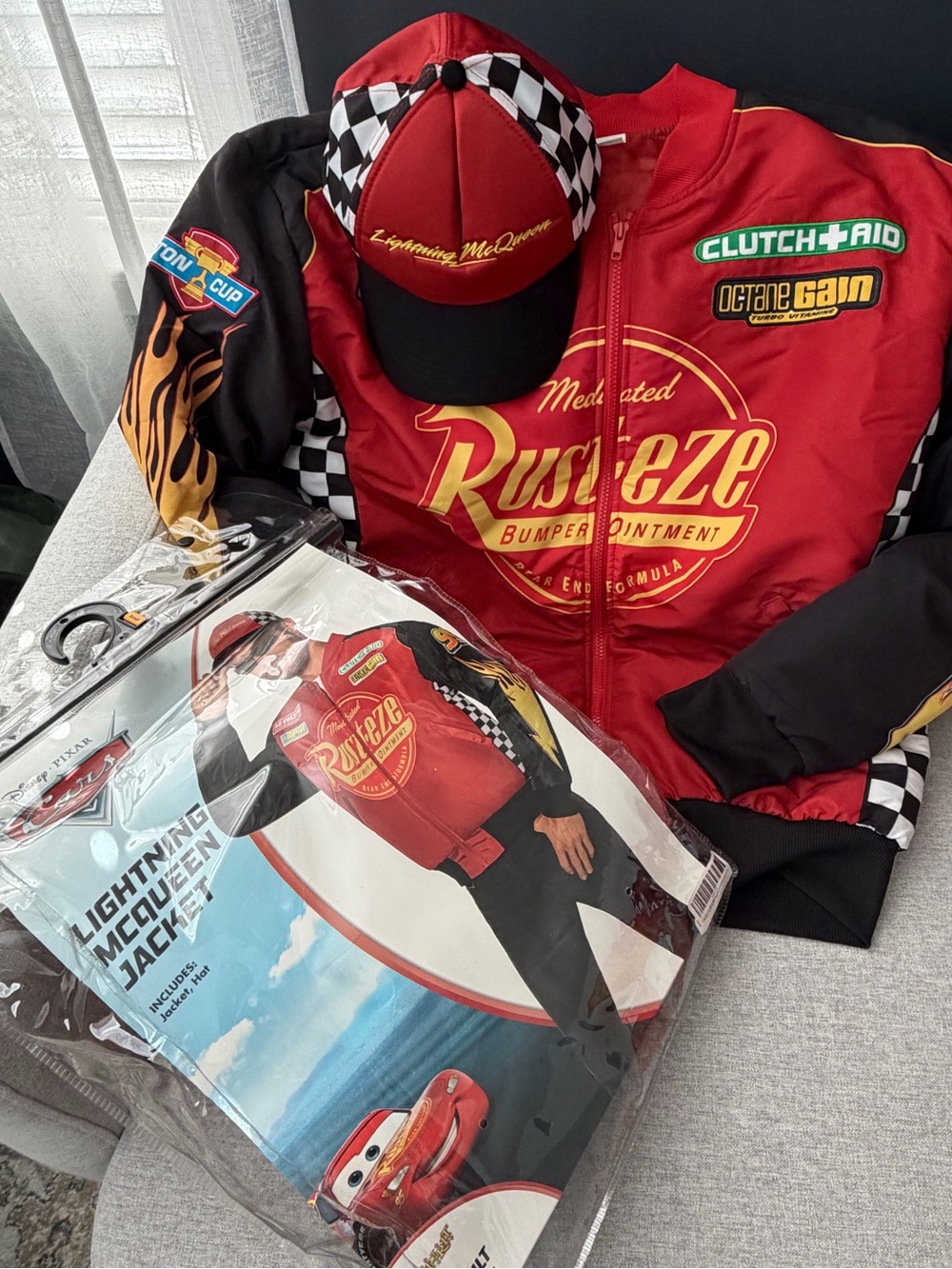 Disney Cars Lightning McQueen Racing/Pit Crew Adult Jacket and Hat - Size Large